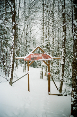 Alpine hicking trails access